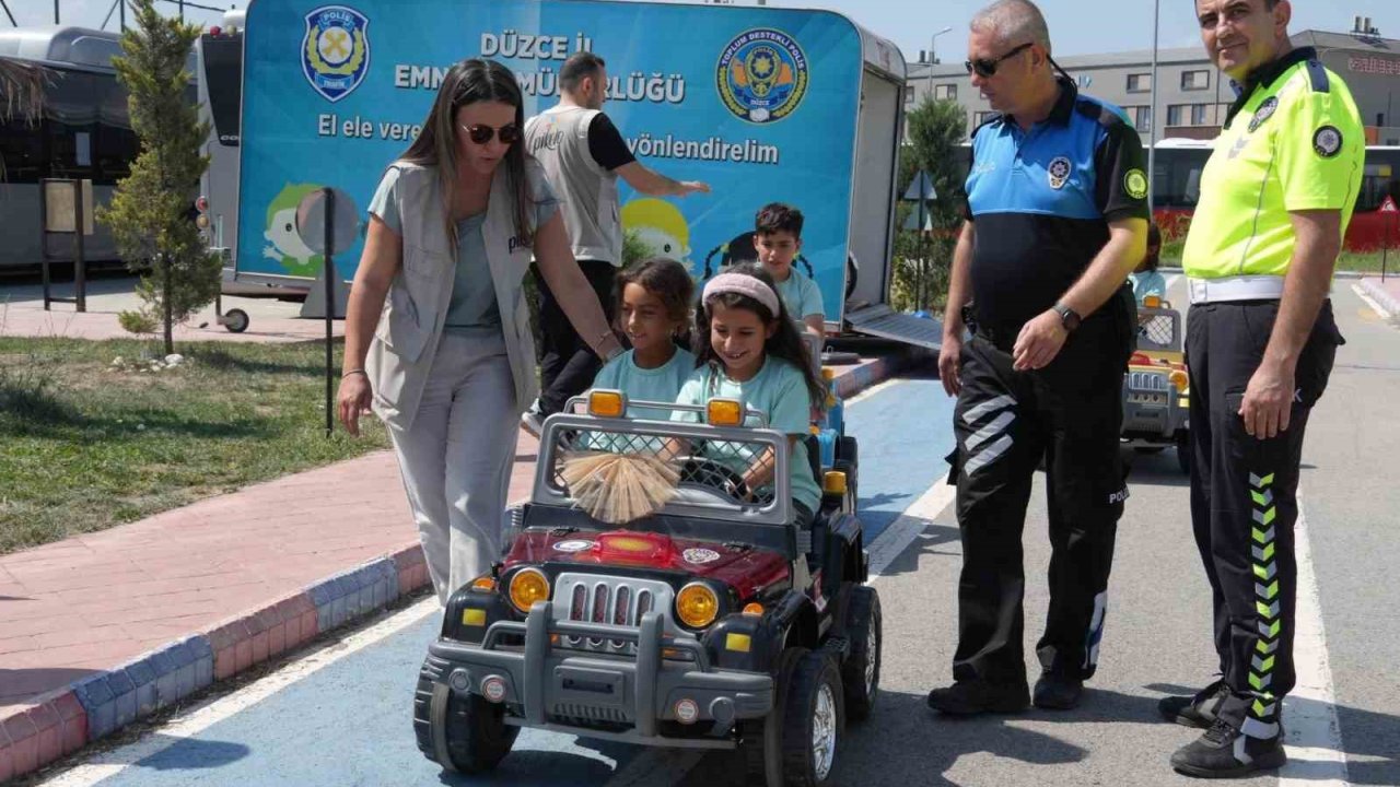 Tarım işçilerinin çocuklarına uygulamalı trafik eğitimi