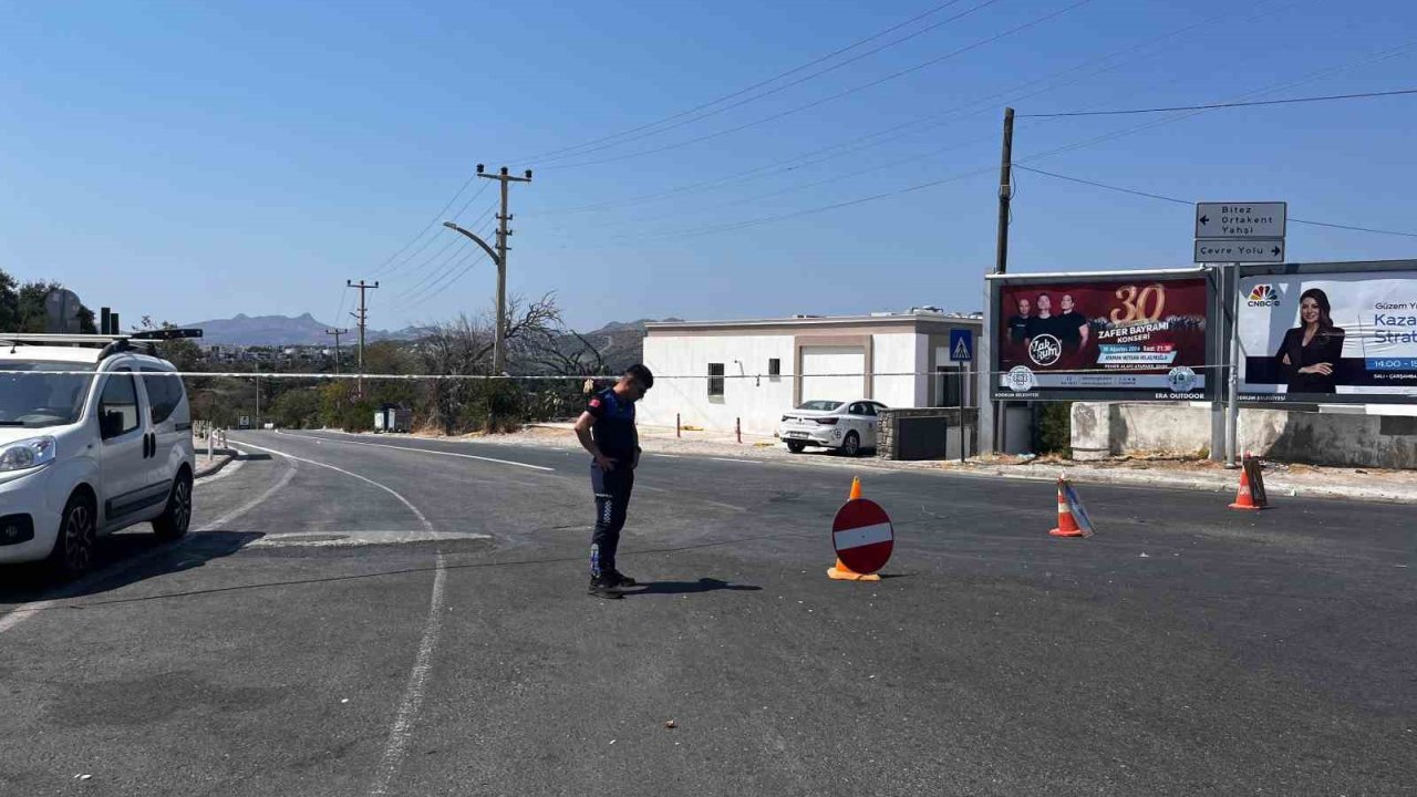 Hat patladı, yol trafiğe kapandı