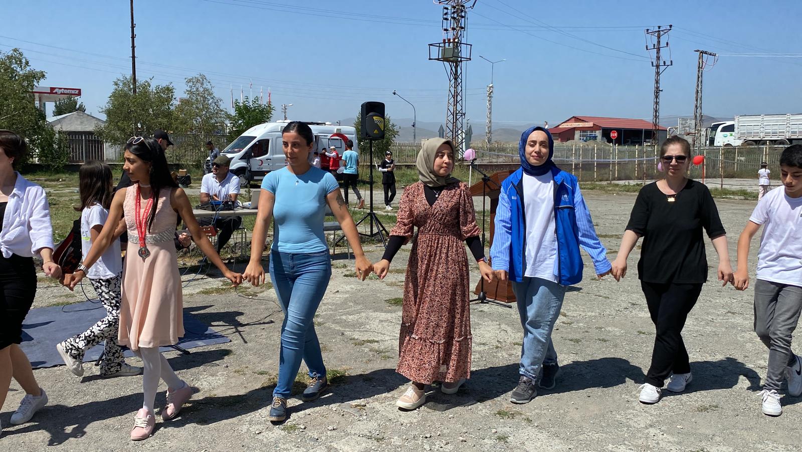 Selim’de 1. Geleneksel Yaz Kursları Şenliği yapıldı