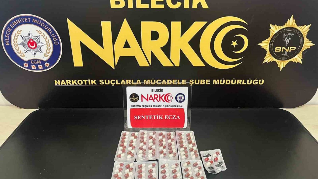 Bilecik’te aranan araçta çok sayıda uyuşturucu madde ele geçirildi