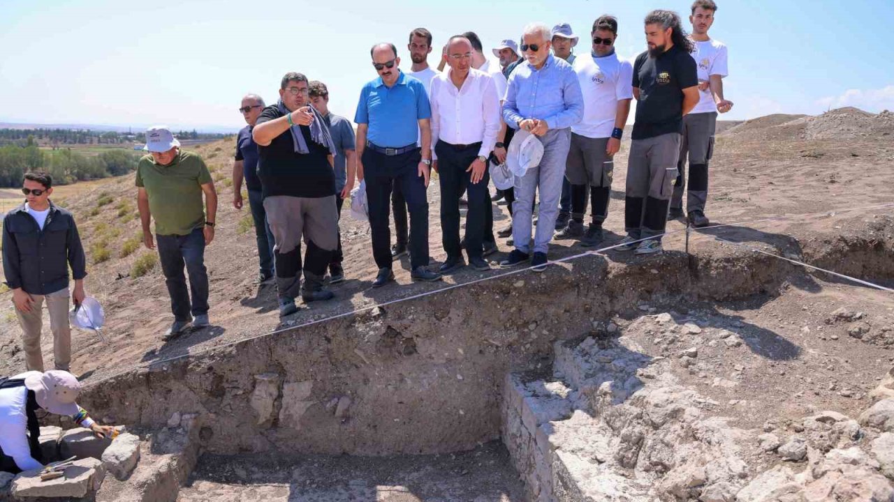 Lystra Antik Kenti gün yüzüne çıkıyor