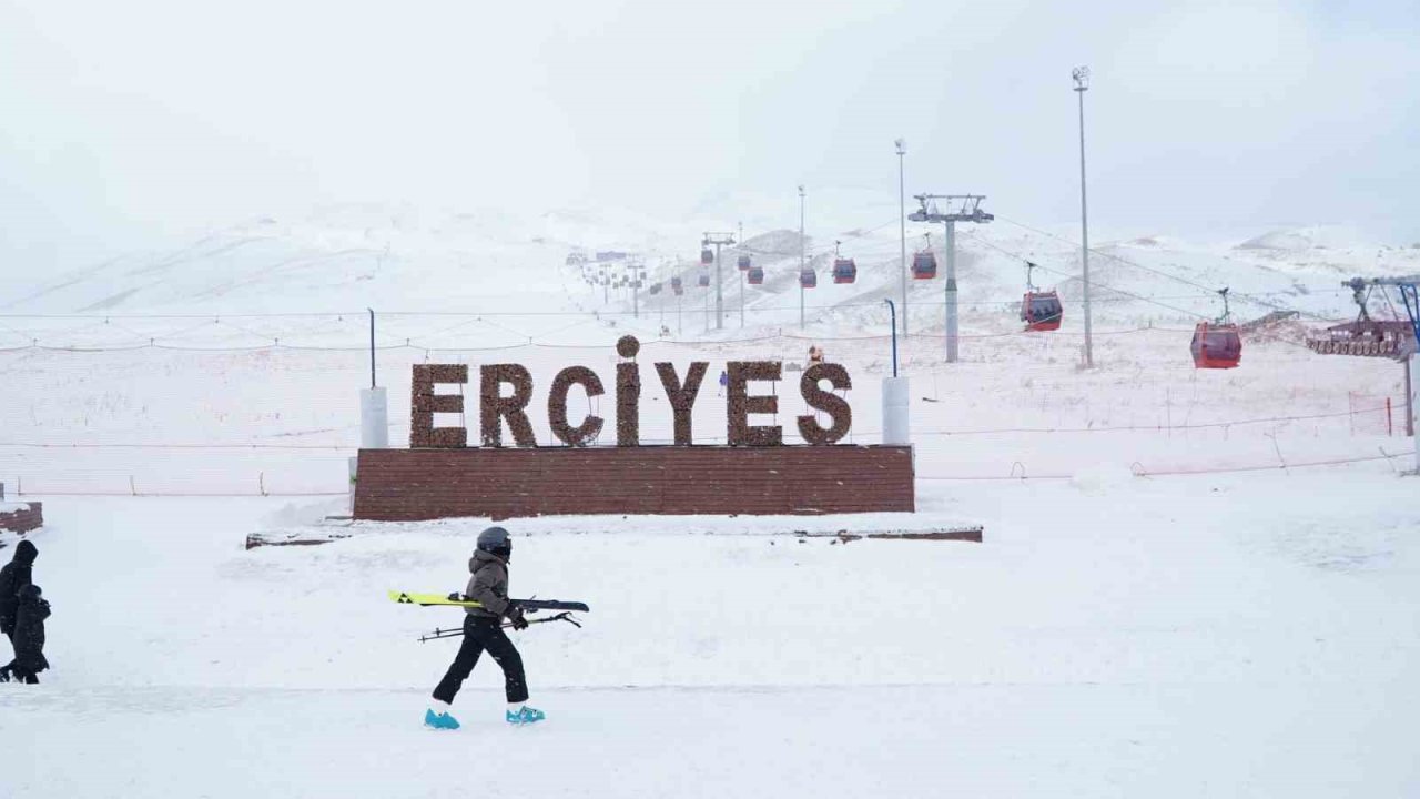 Erciyes’te tesisler bakıma giriyor