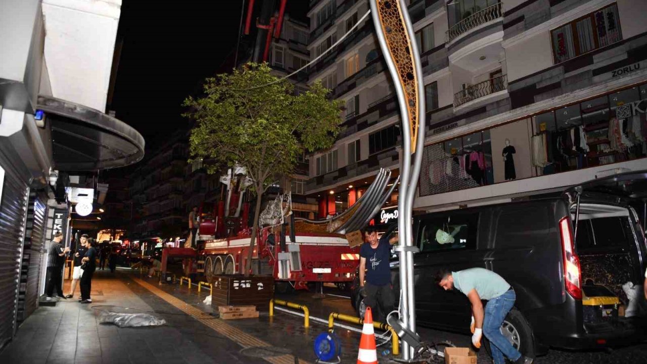 Çiftlik Caddesi’ne yeni aydınlatma