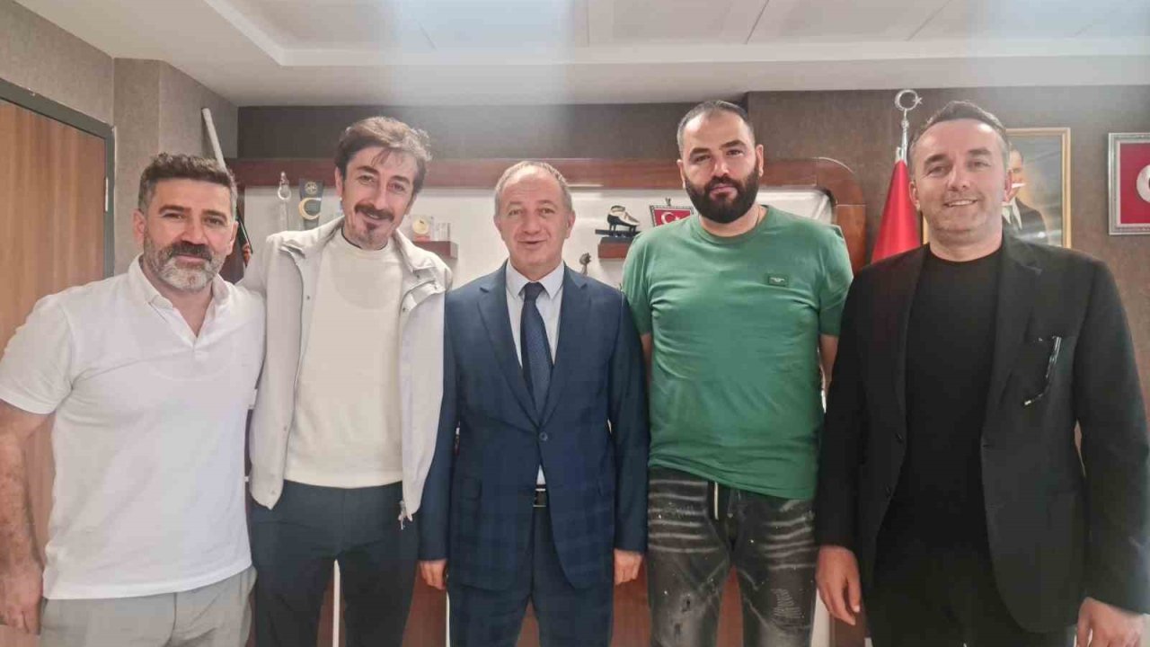 Tortumspor’dan Çakmur’a nezaket ziyareti