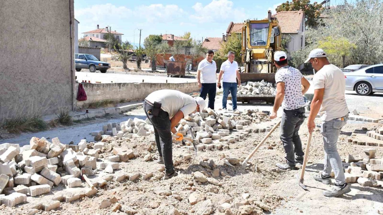 Başkan Koca, Sanayi Sitesindeki üst yapı çalışmalarını inceledi