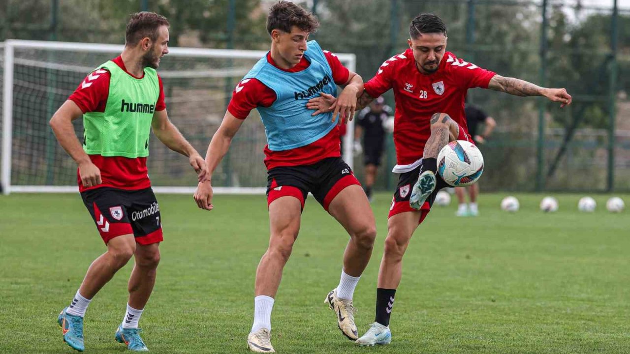 Samsunspor bu sezon evinde ilk peşinde