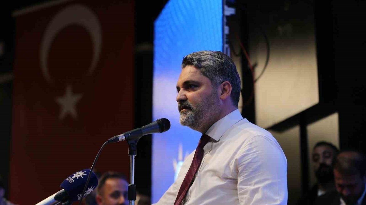 Üzüm: “Peygamberimizin kutlu doğumu, insanlık için bir rahmet pınarıdır”