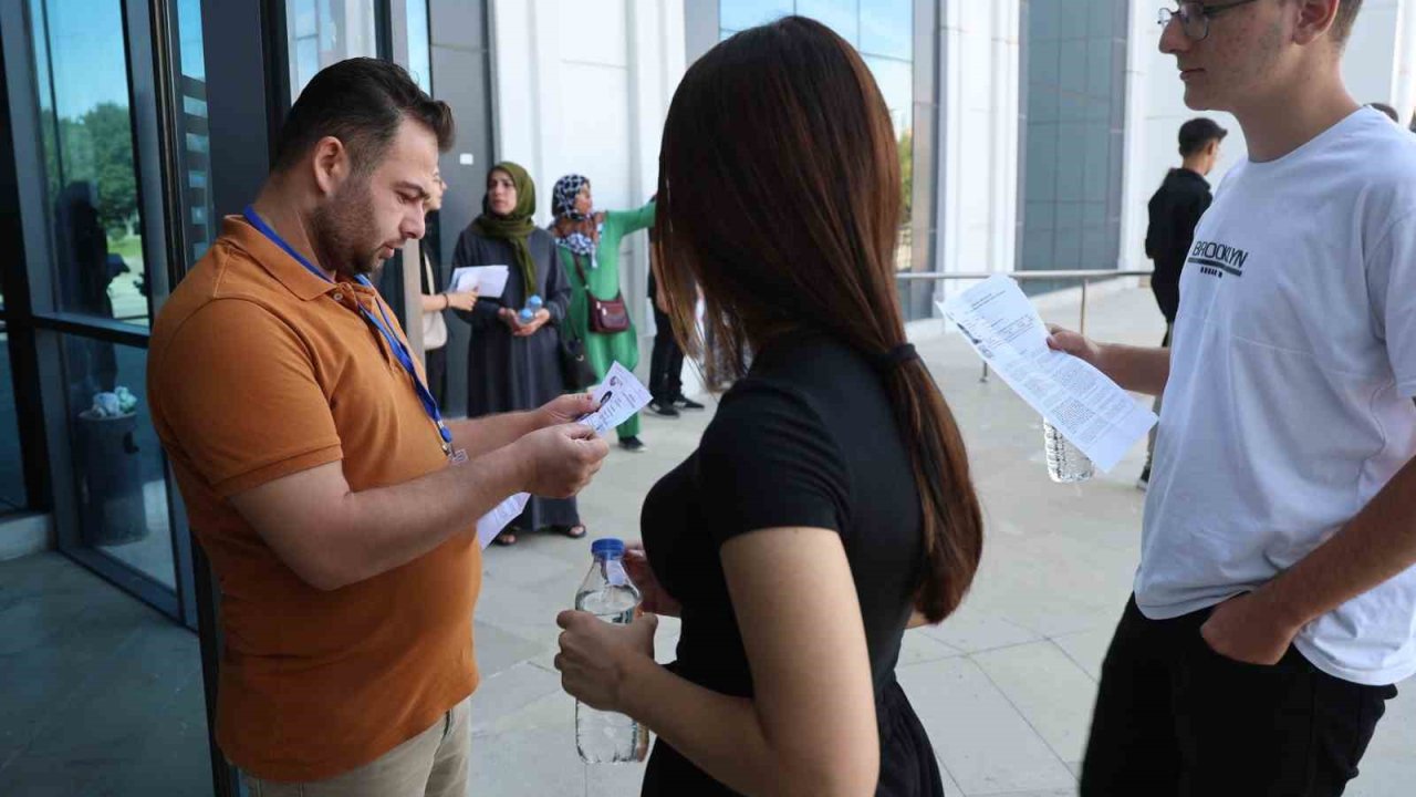 Erzincan’da Ortaöğretim KPSS heyecanı