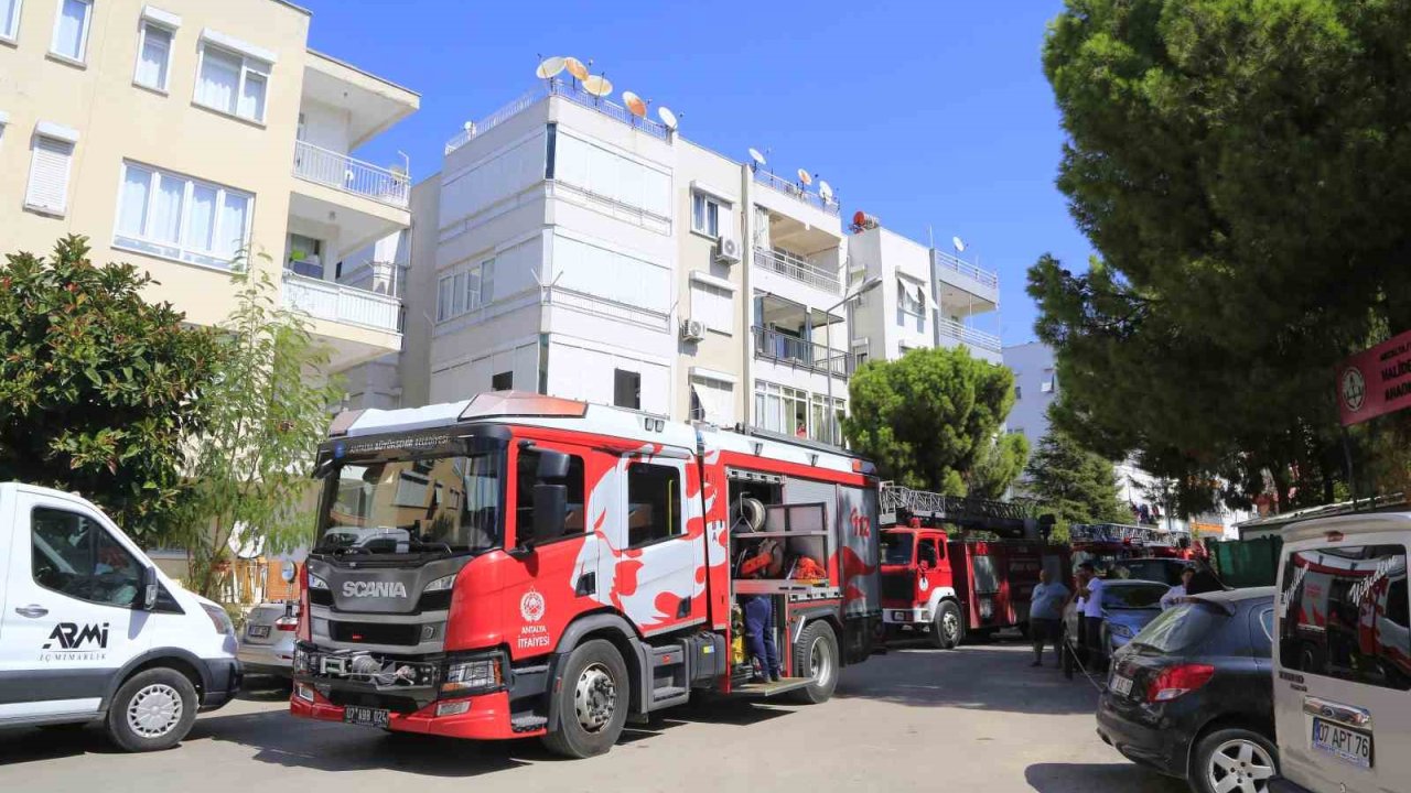 Klimadan çıkan yangın panik yaşattı