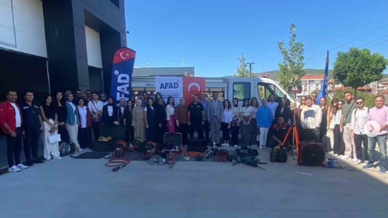 Muğla AFAD’da “Gençlerin Öncülüğünde Afetlere Karşı Hep Birlikte” projesi 2’inci ulusal toplantısı gerçekleştirildi