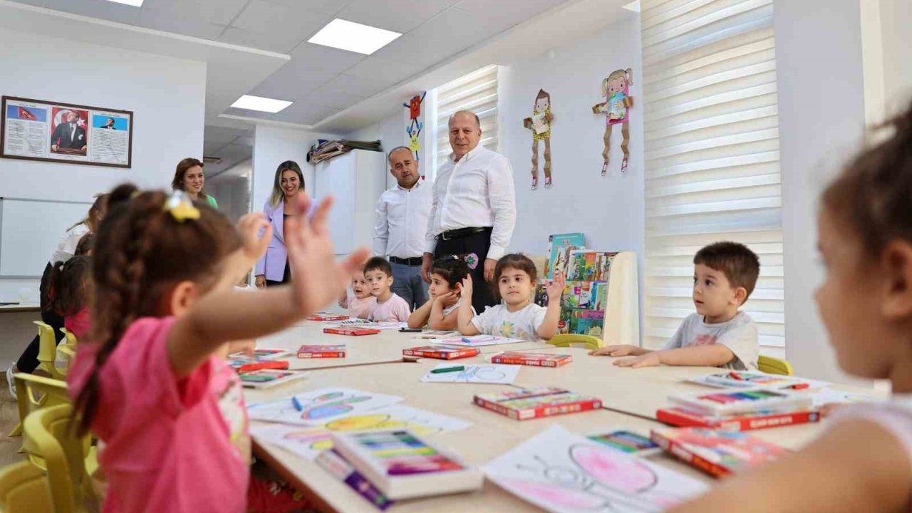 ‘Minik Yürekler’ kreşi hizmete başladı