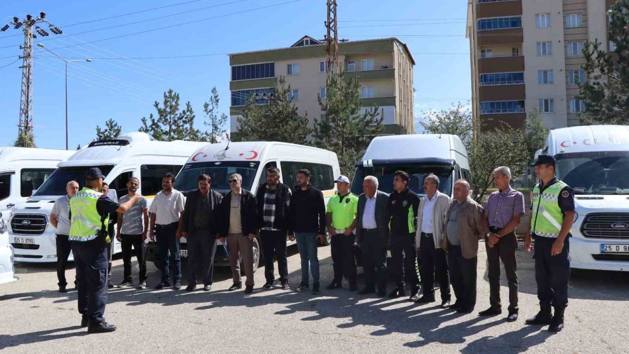 Oltu’da öğrenci servislerine denetim