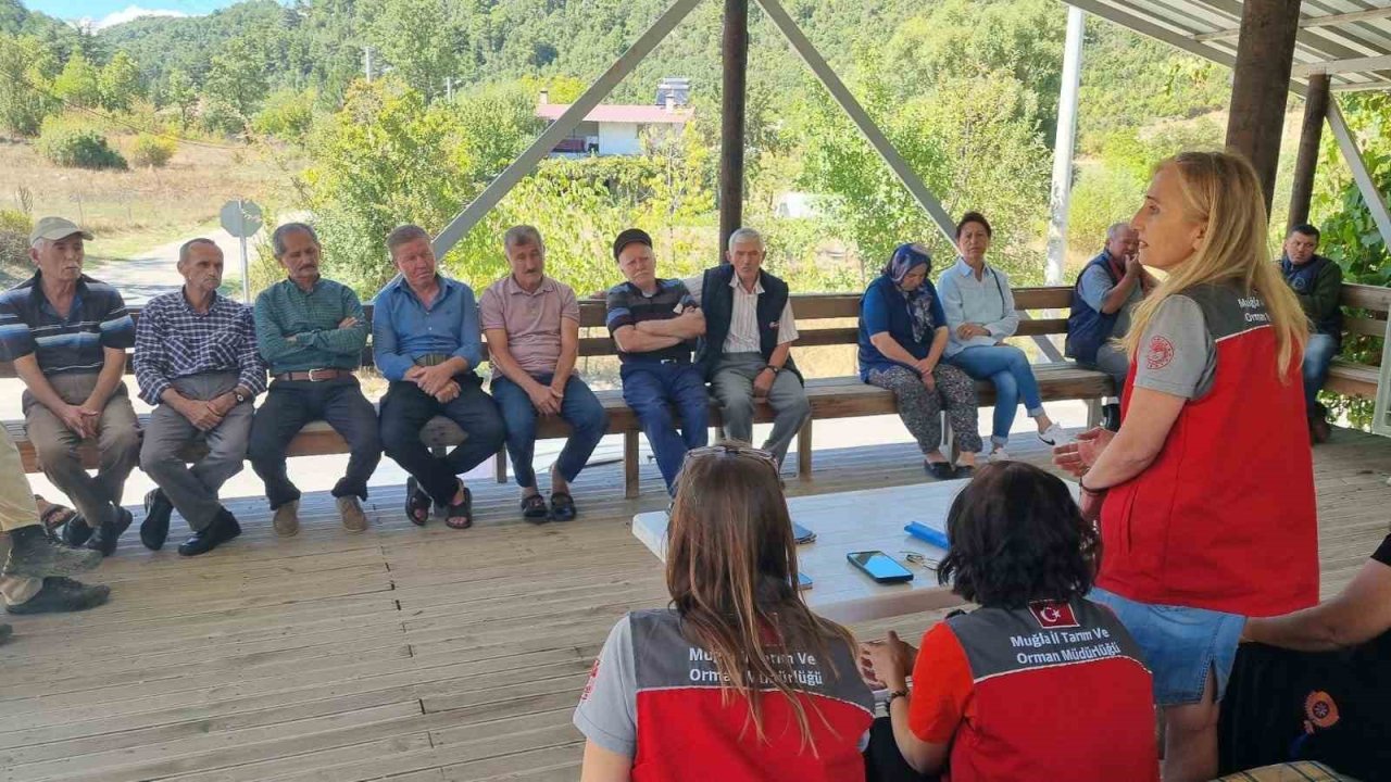 Fethiye’de çiftçiler bilgilendirildi