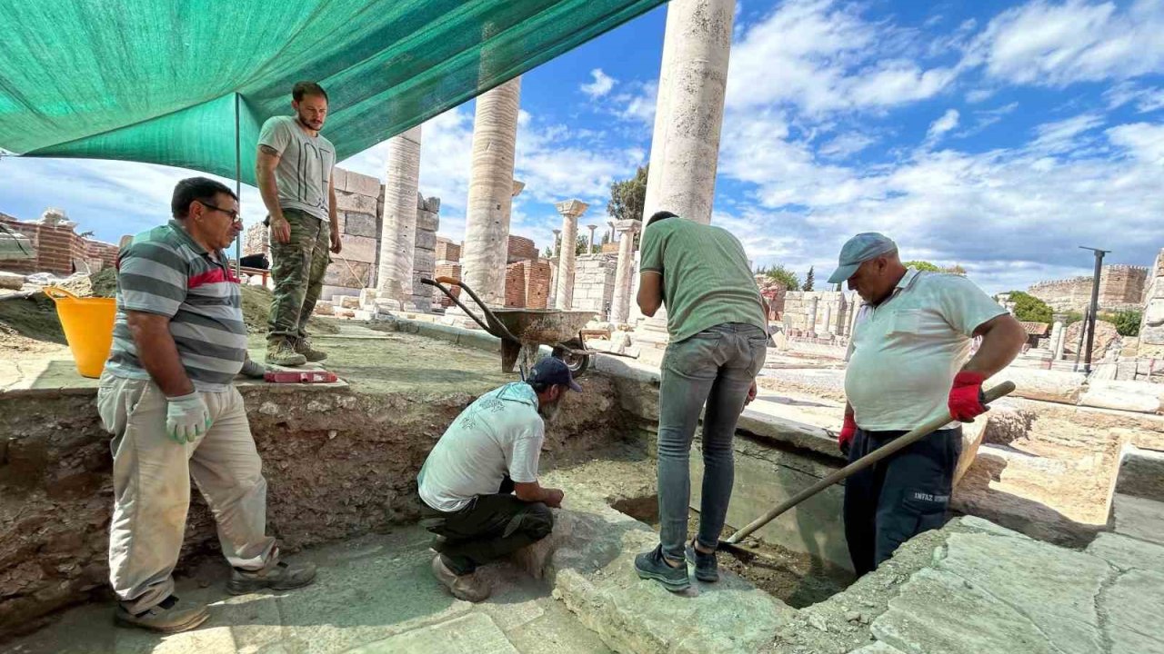 Tam bin 800 yıllık: İzmir’de Romalı gladyatörün lahiti bulundu