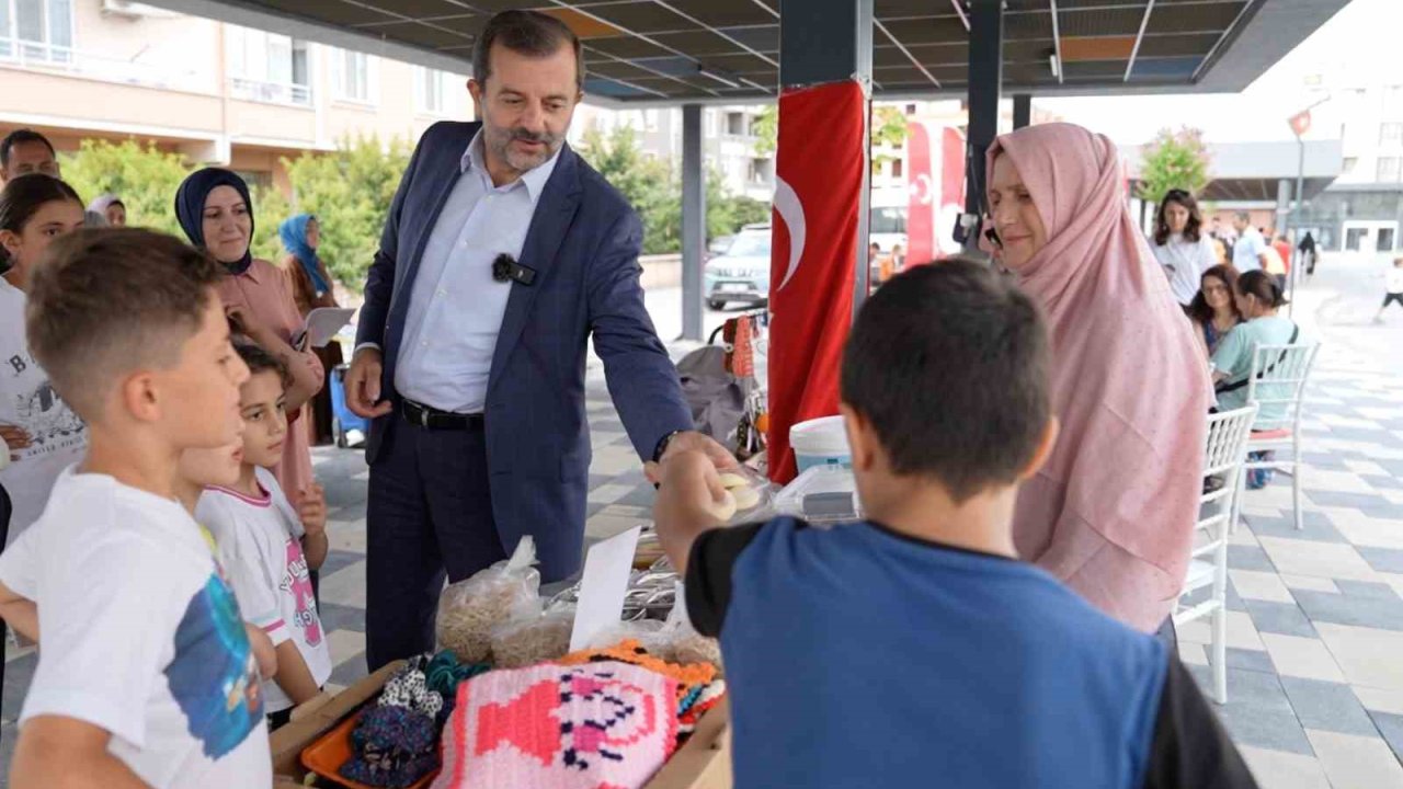 “Gürsu Maharetli Eller Çarşısı” üreten kadınları buluşturuyor