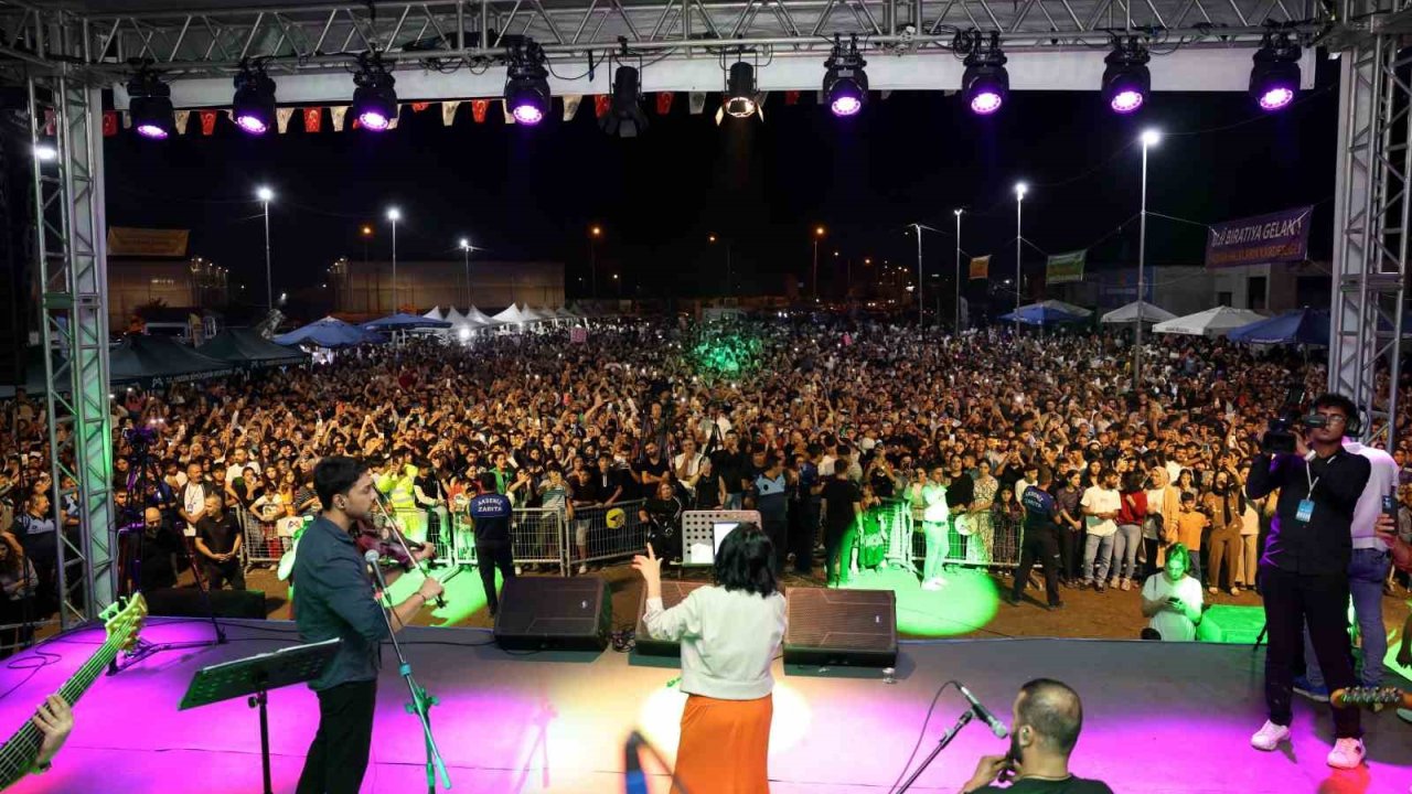 Akdeniz’de ’Barış ve Kültür Festivali’ coşkusu yaşandı