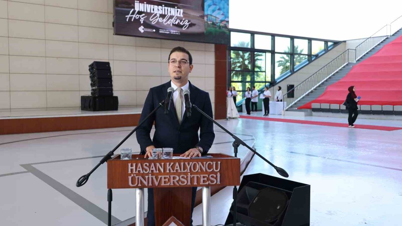 Hasan Kalyoncu Üniversitesi 2 bine Yakın Yeni Öğrencisine “Hoş Geldiniz” dedi