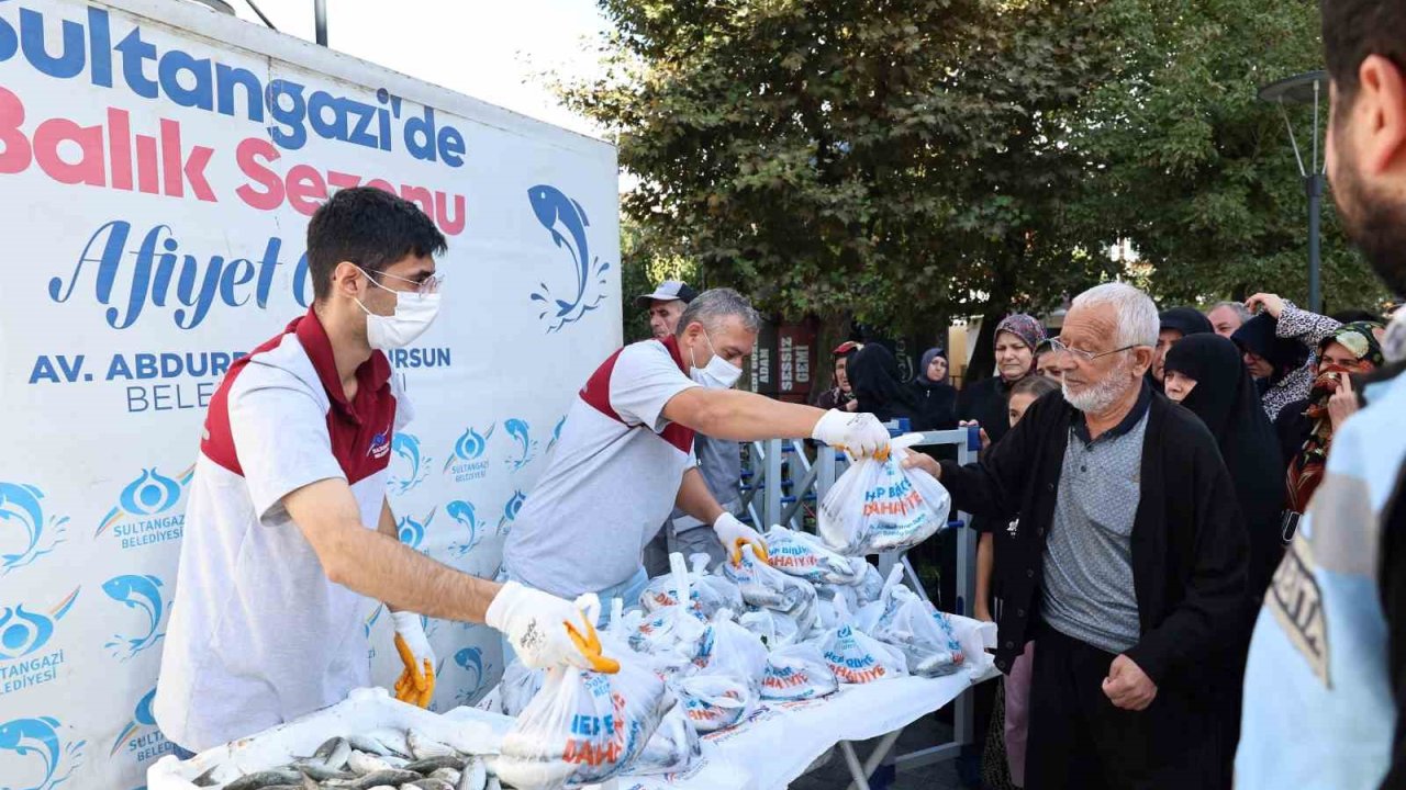 Sultangazi’de balık sezonunun bereketi yaşanıyor