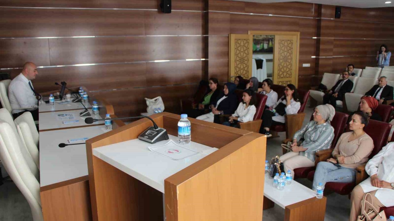 OKA’dan Amasya’da e-ticaret’e ve girişimciliğe ilk adım semineri