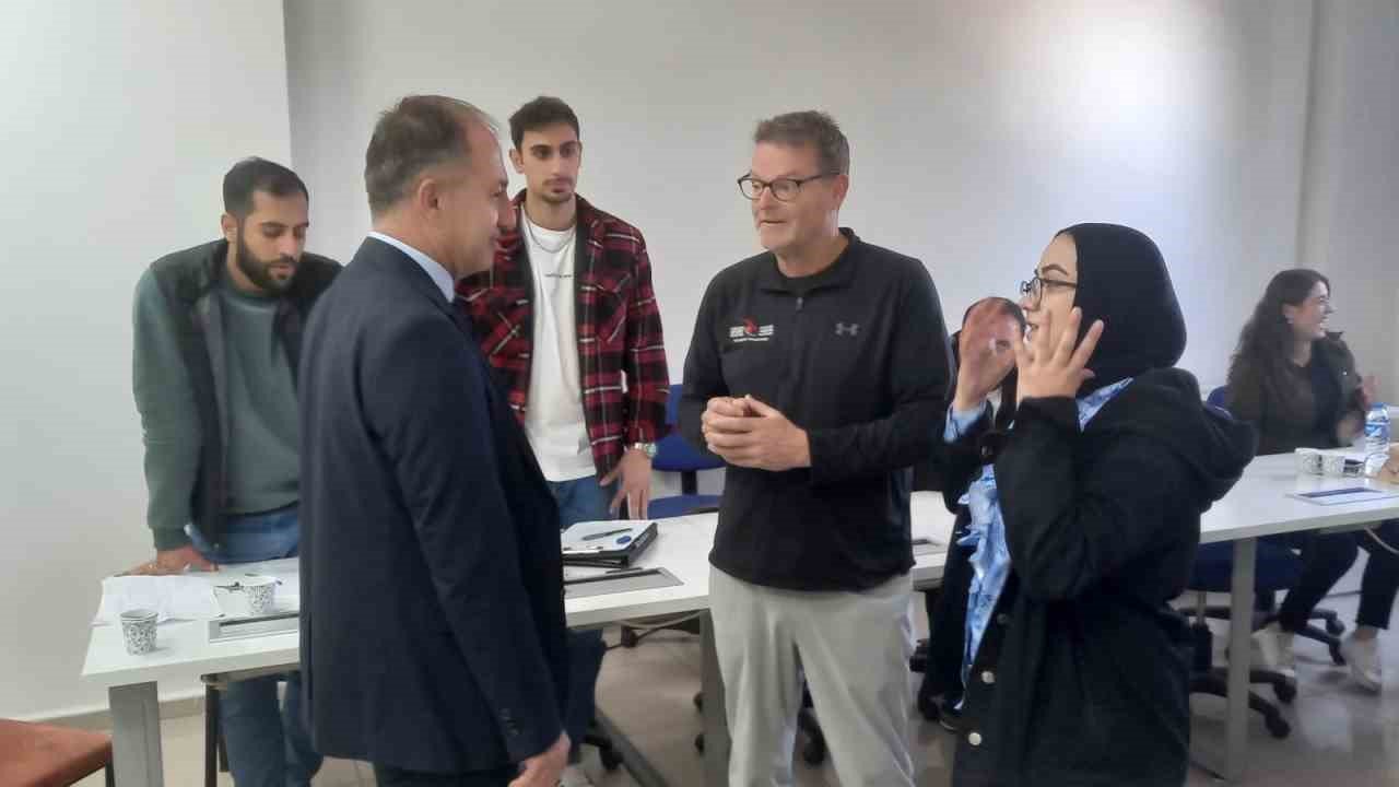 Çakmur’dan antrenör seminerine ziyaret