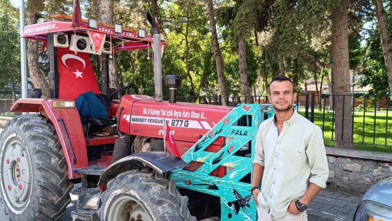 "Bu benim için heves" dedi, cezalara rağmen traktörle turlamaktan vazgeçmedi