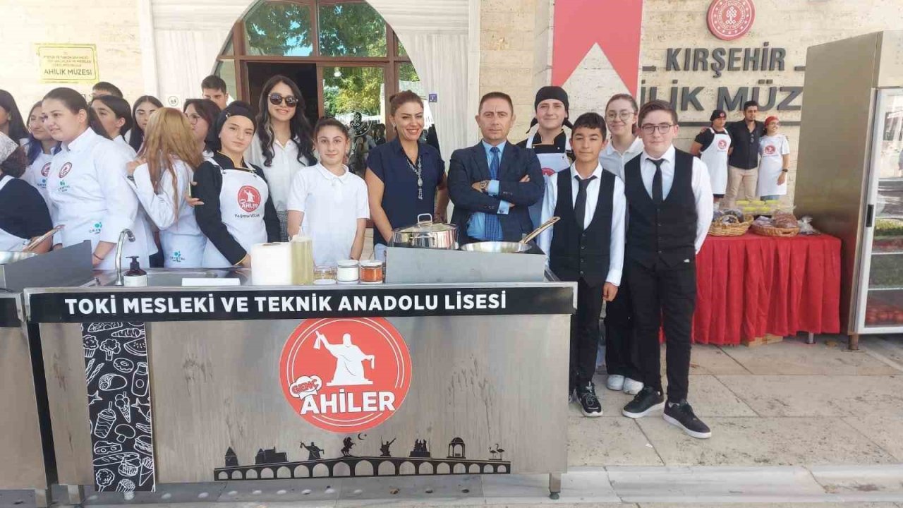 Kapadokya Mesleki ve Teknik Anadolu Lisesi, Genç Ahiler Yemek Yarışması’nda 3. oldu