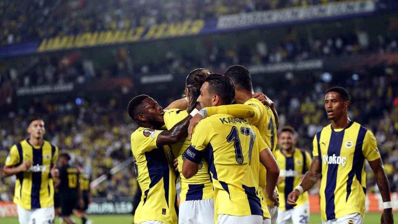 UEFA Avrupa Ligi: Fenerbahçe: 1 - Union Saint-Gilloise 0 (İlk yarı)