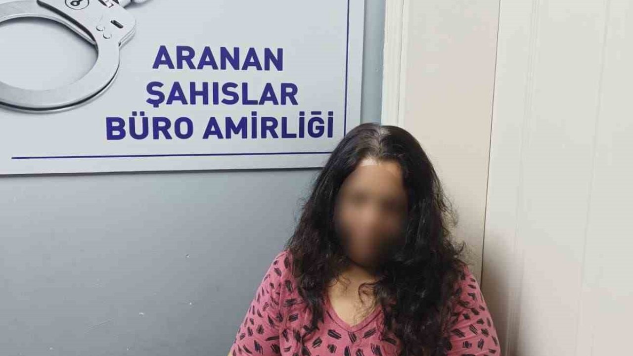 Polis 8 yıl önceki fotoğrafından yola çıktı, kadın hırsızı market çıkışı yakaladı