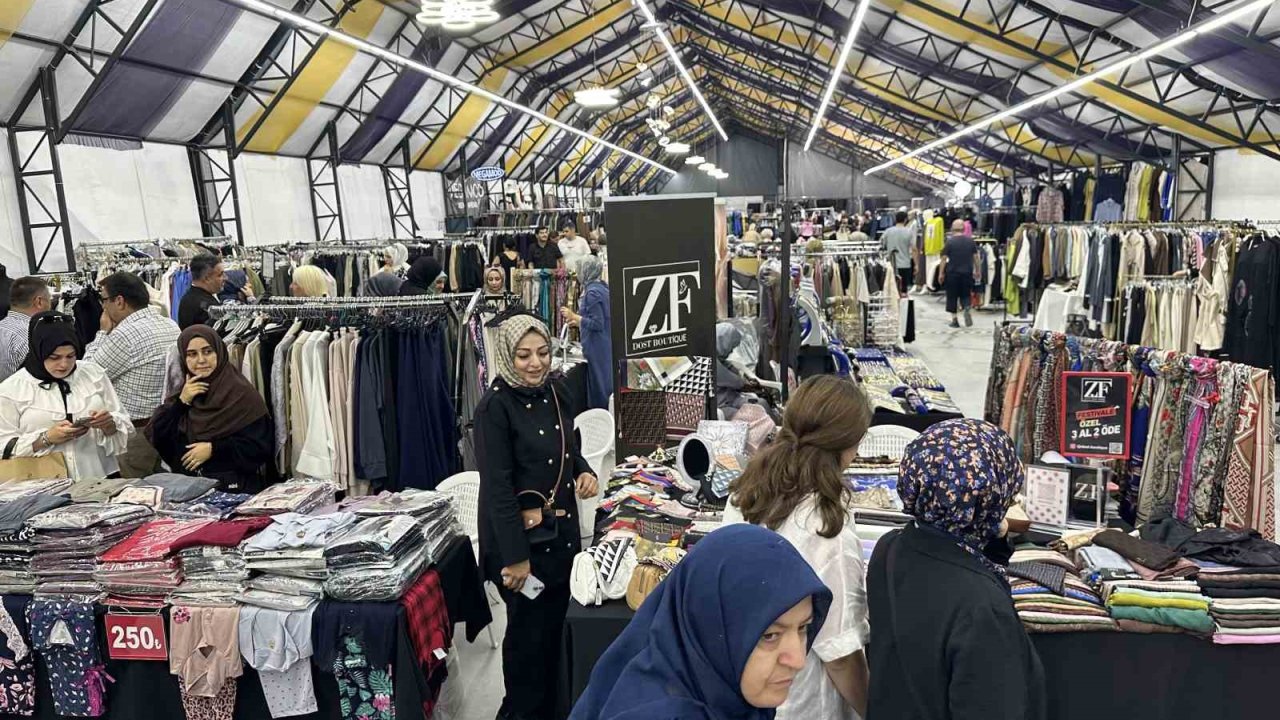 Girişimci kadınlar, ‘Zyfest Alışveriş ve Moda Festivali’nde buluştu