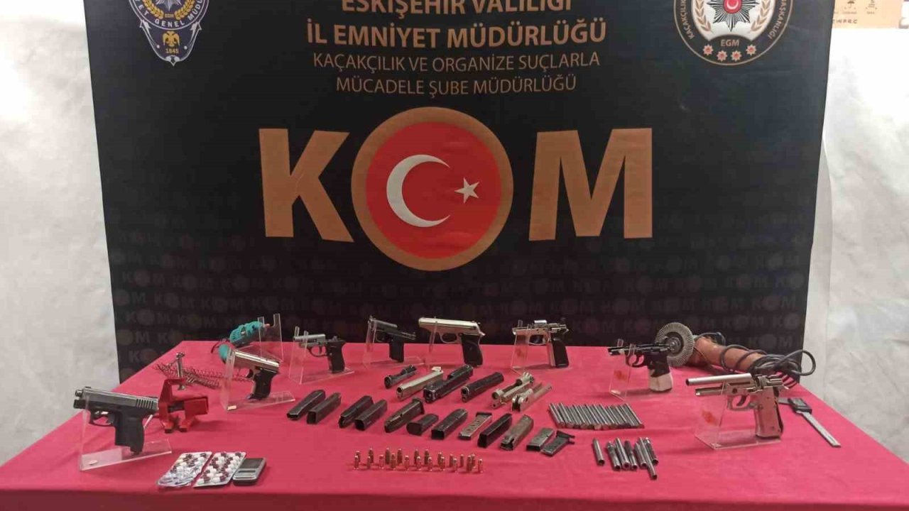 Eskişehir’de polisten silah atölyesine operasyon