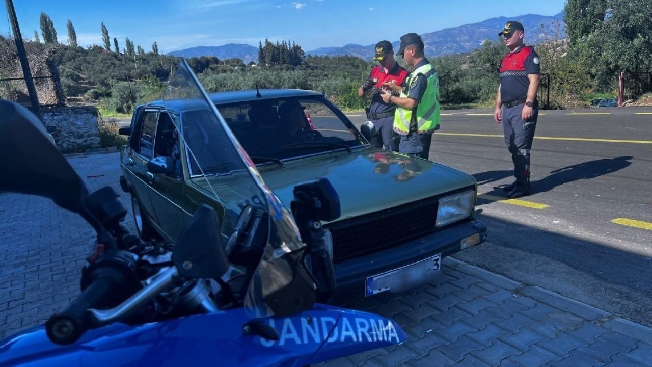 Trafik kurallarına uymayan 6 sürücü cezadan kaçamadı