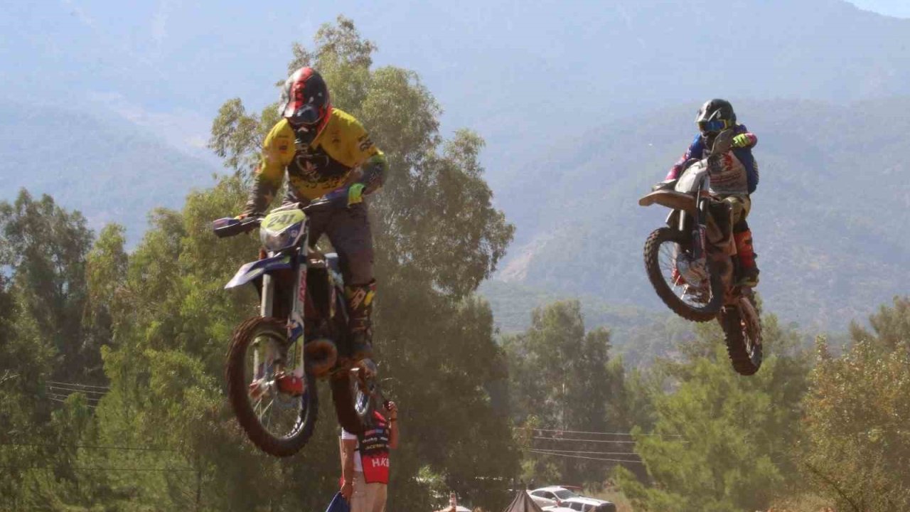 Fethiye’de Süper Enduro Şampiyonası Heyecanı