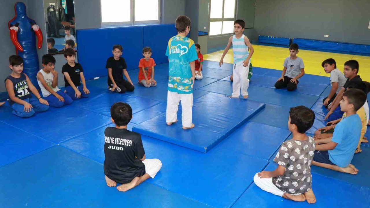 Şanlıurfa’da minikler judo kursu ile gelişimlerine katkı sağlıyor