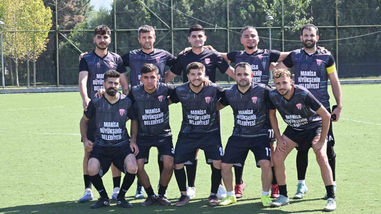 Manisa’da “Sporda engel yoktur” sloganıyla farkındalık maçı