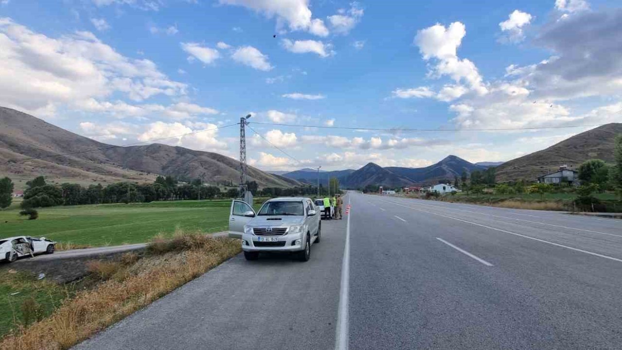 Bitlis’te otomobil takla attı: 5 yaralı