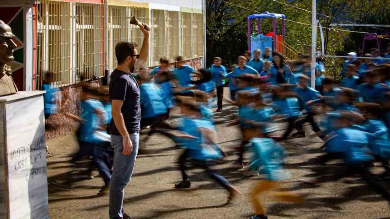 "Öğretmen Gözüyle" temalı fotoğraf yarışması düzenlenecek