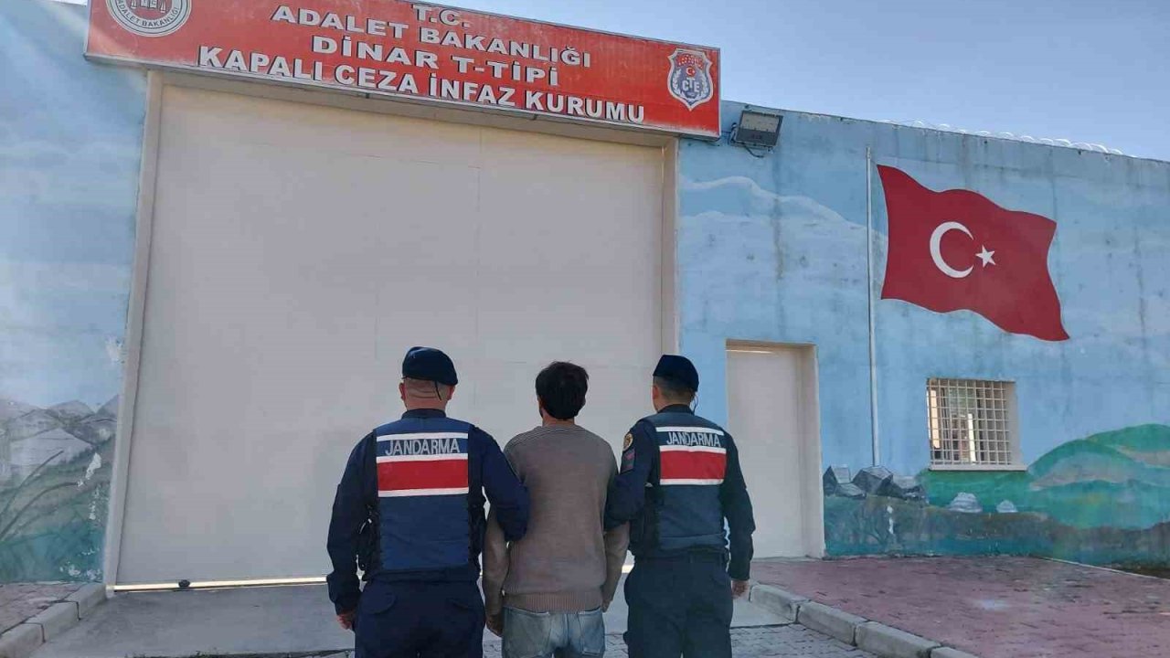 Basit cinsel saldırı suçundan aranan şahsı jandarma yakaladı