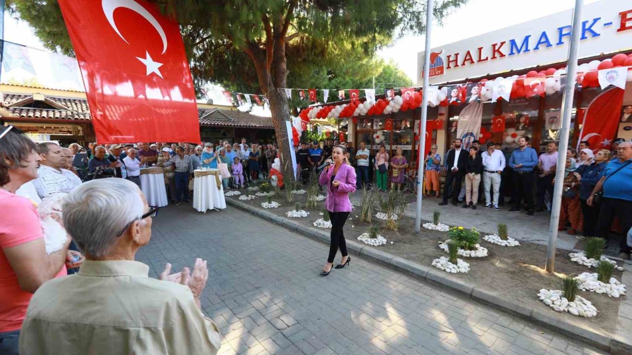 Selçuk’ta Halk Mark-Et hizmete başladı