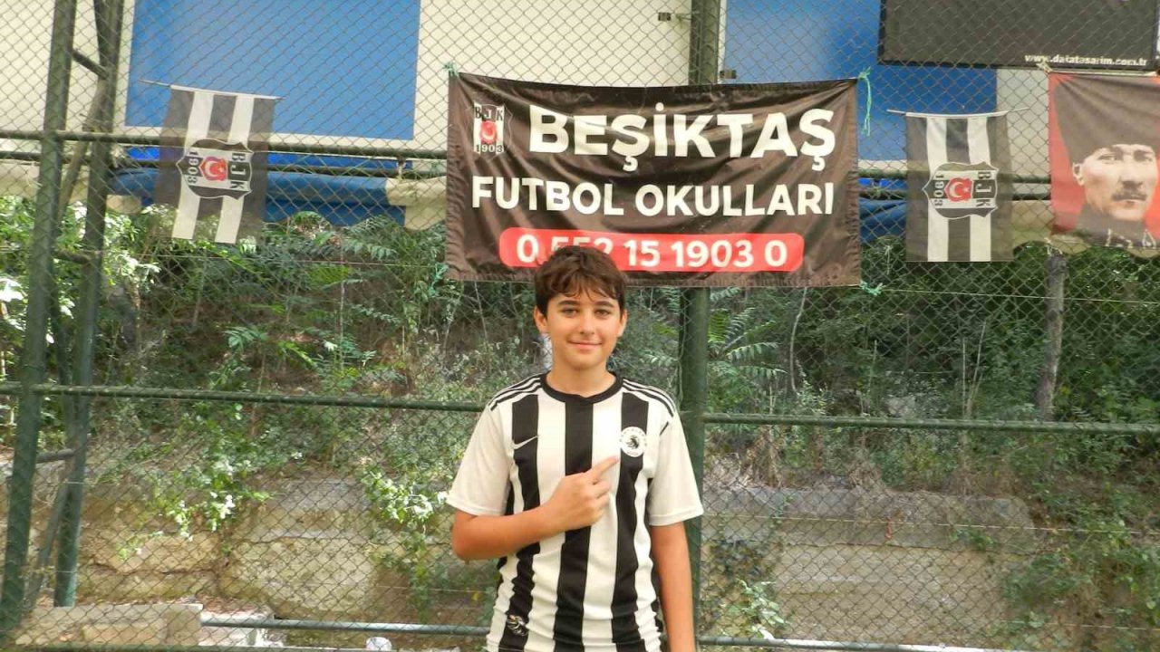 Genç yetenek İnegöl Kafkas Futbol Akademisine transfer oldu