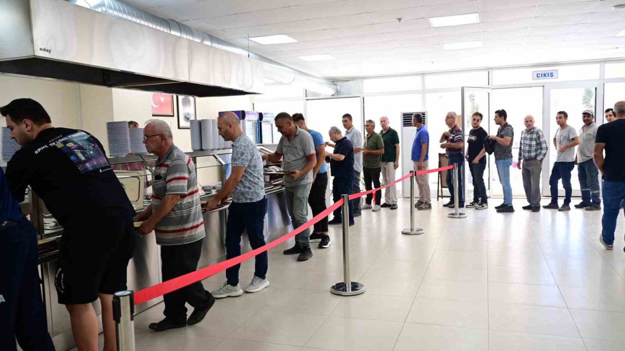 Karacabey halkından kent lokantasına yoğun ilgi