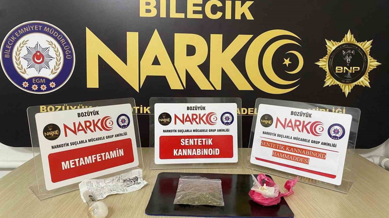 Bilecik’te şüpheli araç içinde uyuşturucu çıktı