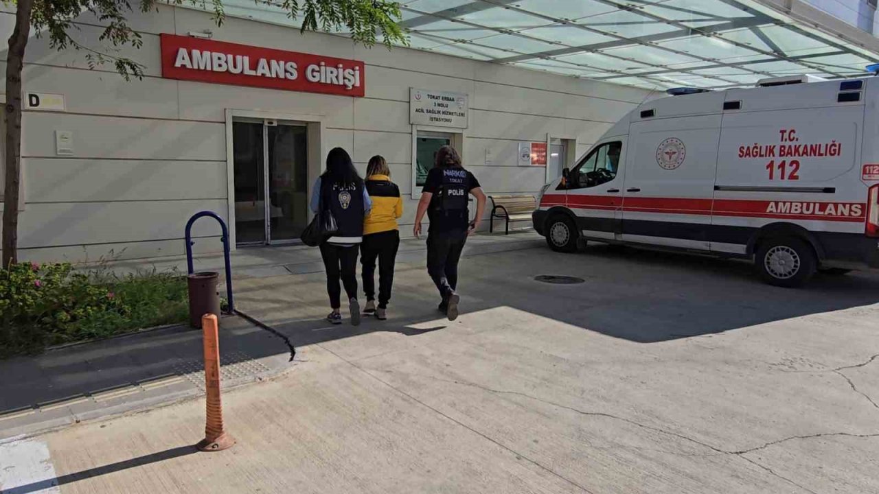 Tokat’ta ıslak mendil kılıfındaki uyuşturucu tuzağını polis bozdu