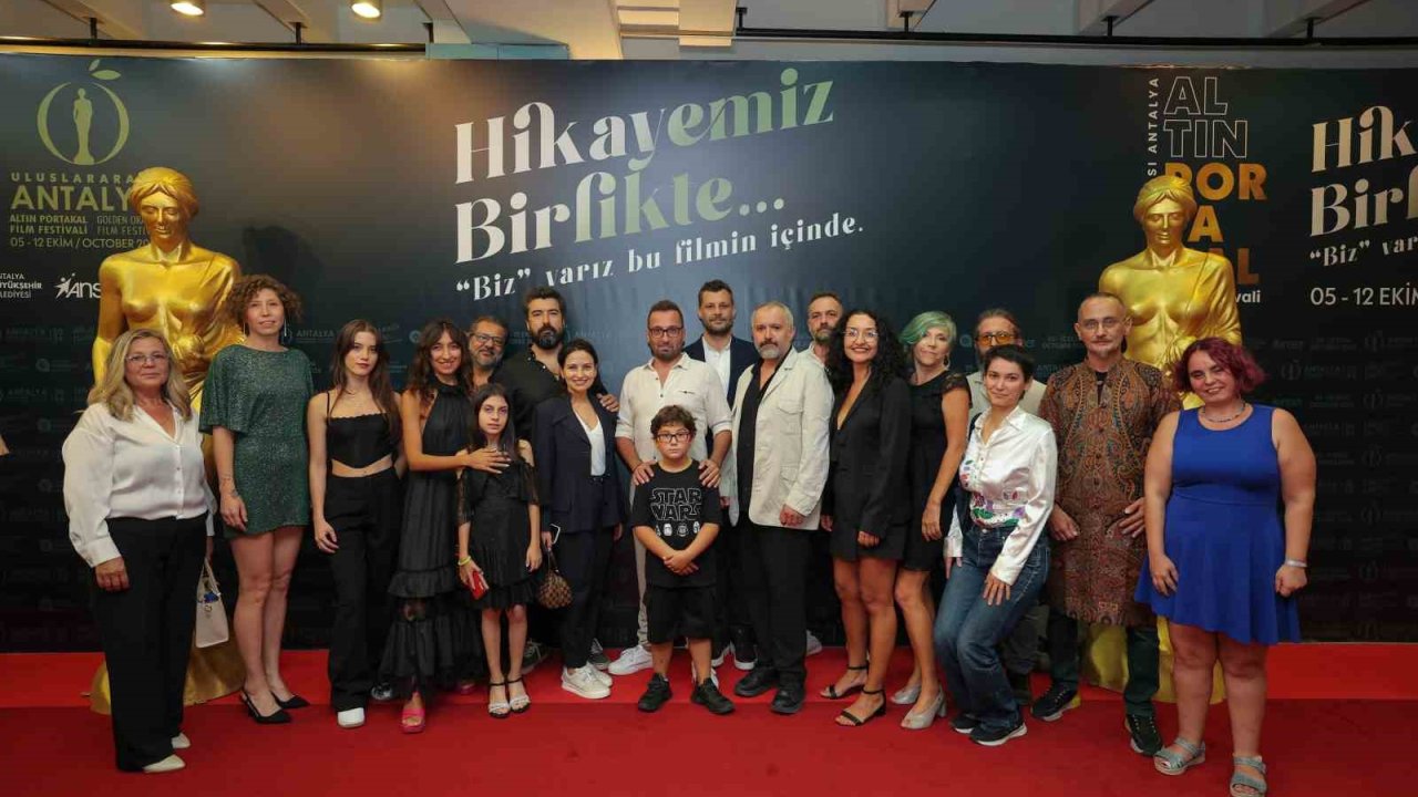 "Balinanın Bilgisi" filminin prömiyeri Antalya’da yapıldı