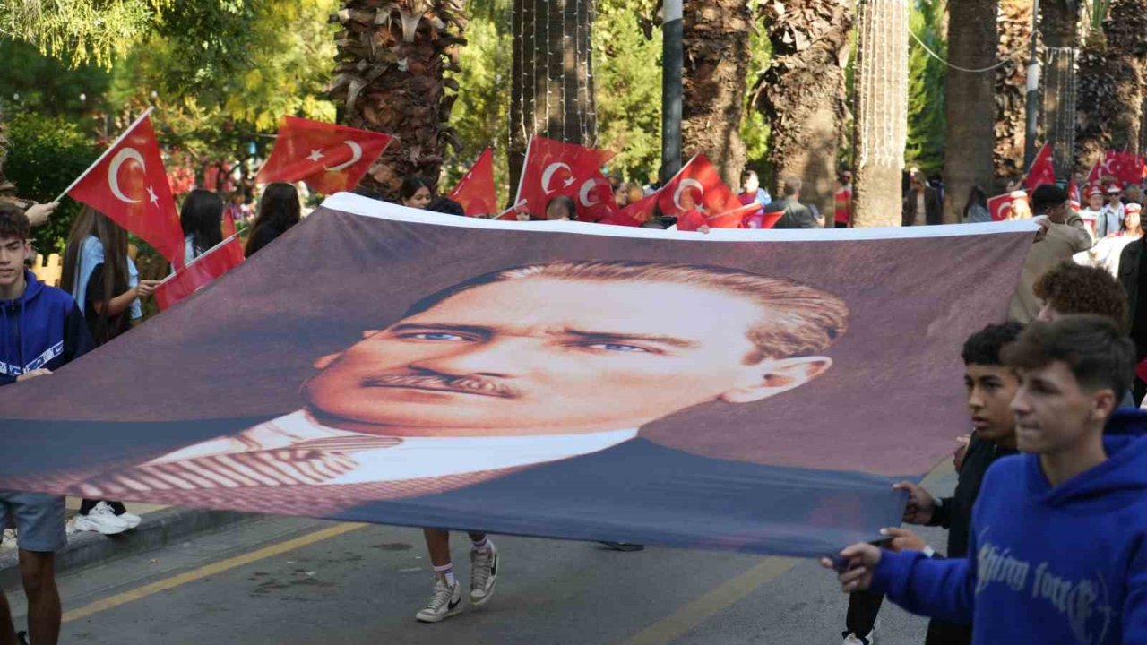 Atatürk’ün Manisa’ya gelişinin 99. yıl dönümü kutlandı