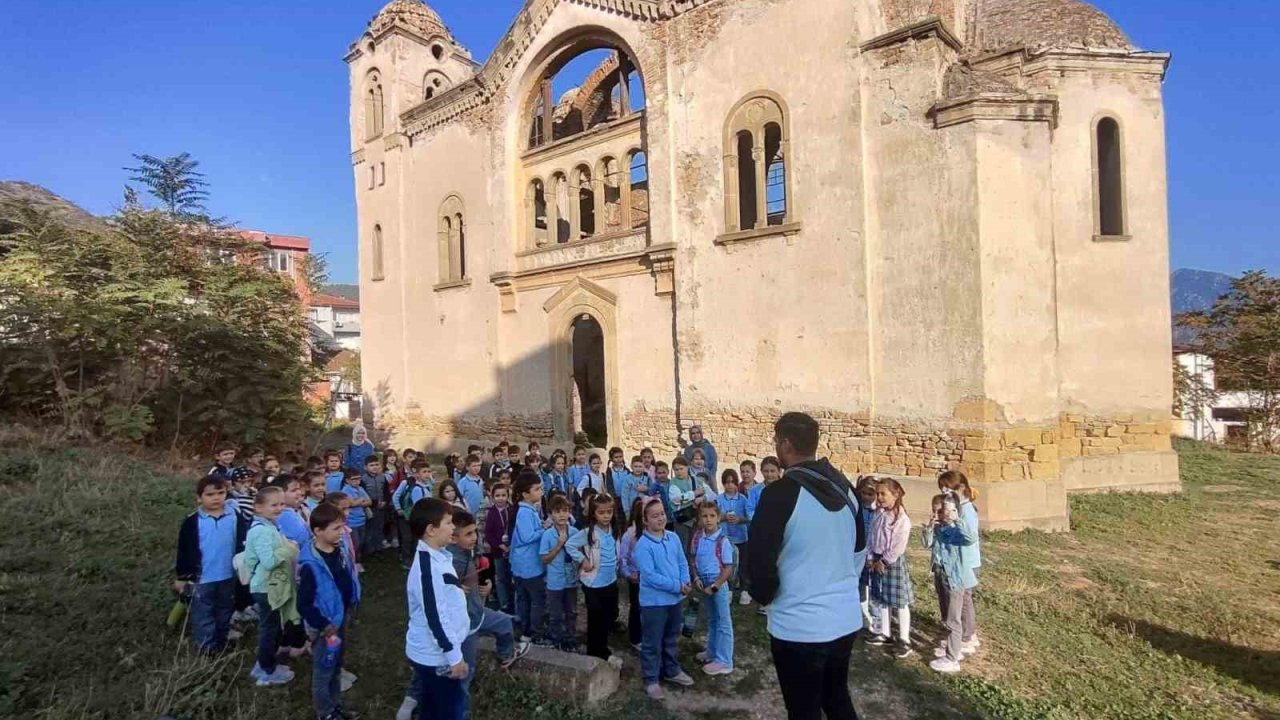 Öğrencilerden tarihe yolculuk