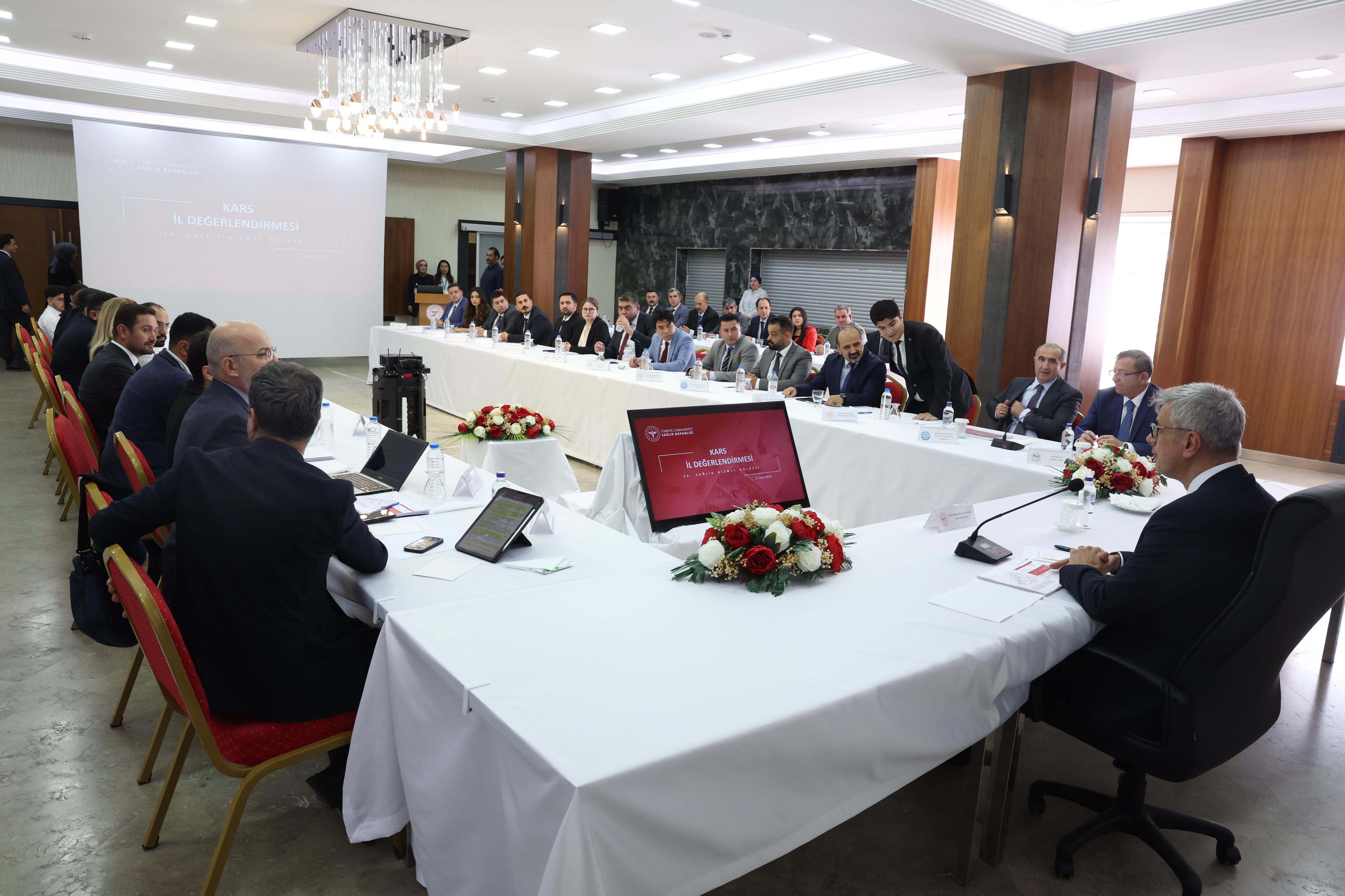 Sağlık Bakanı , Kars'ta Değerlendirme Toplantısına katıldı