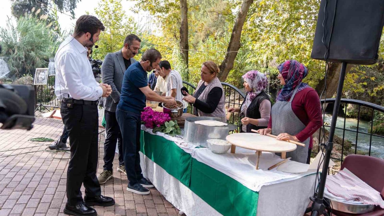 Tarsus’un tarihi ve gastronomisi tanıtıldı