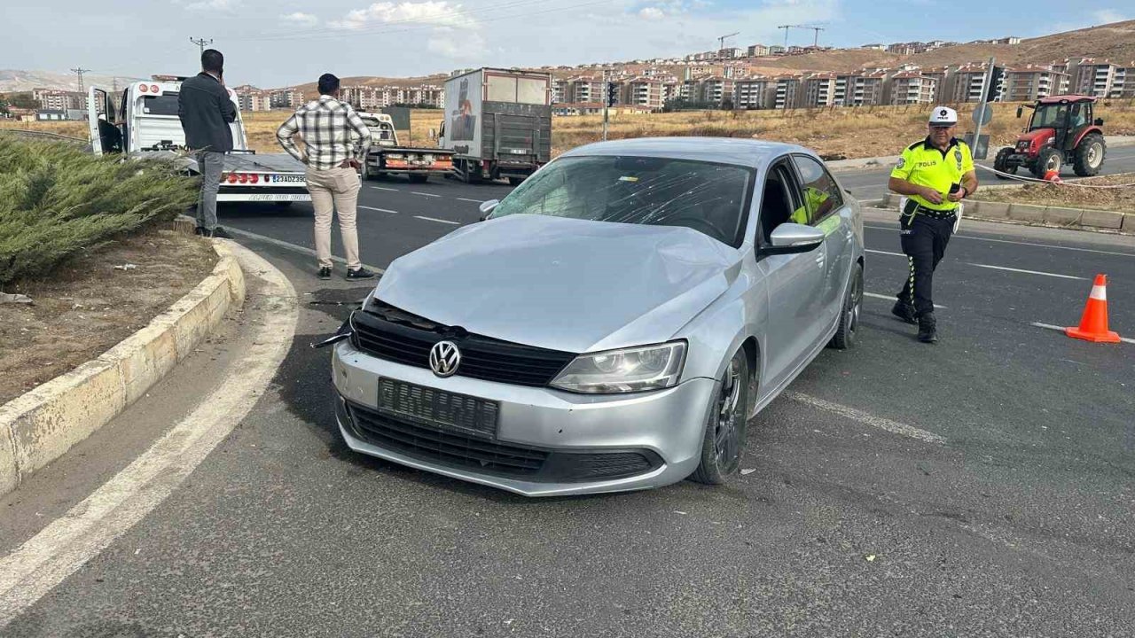 Elazığ’da trafik kazası: 2 yaralı