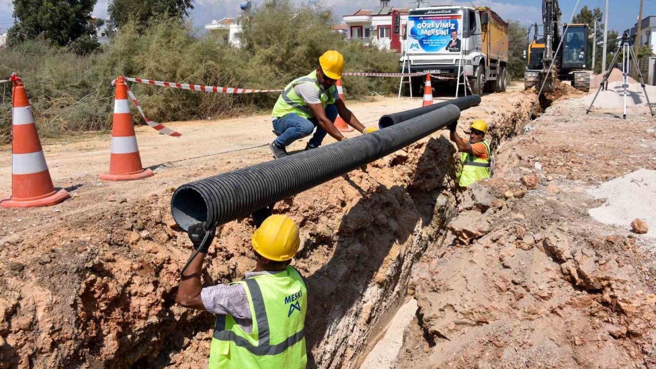 Silifke’de kanalizasyon projeleri devam ediyor