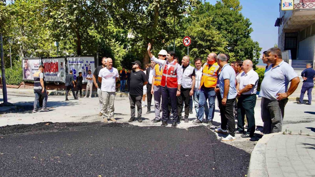 Avcılar’da 5 ayda  50 bin tonun üzerinde asfalt serimi yapıldı